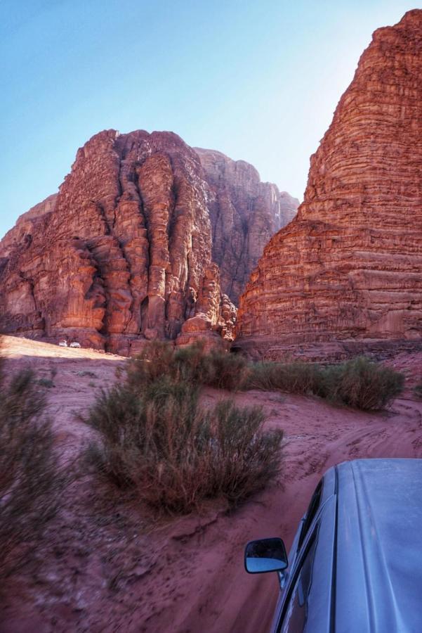 Wadi Rum Bubble Tent & Bedouin Style Екстер'єр фото