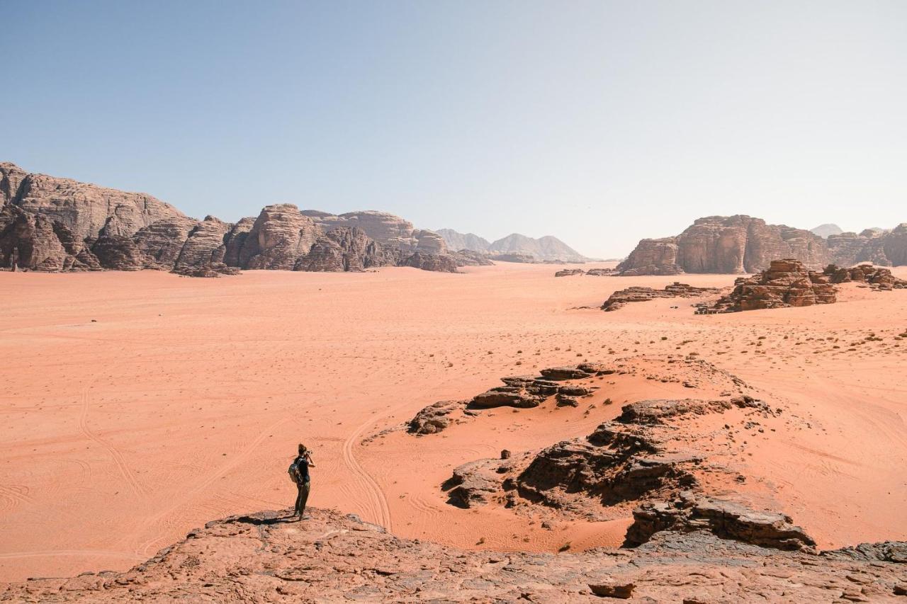 Wadi Rum Bubble Tent & Bedouin Style Екстер'єр фото